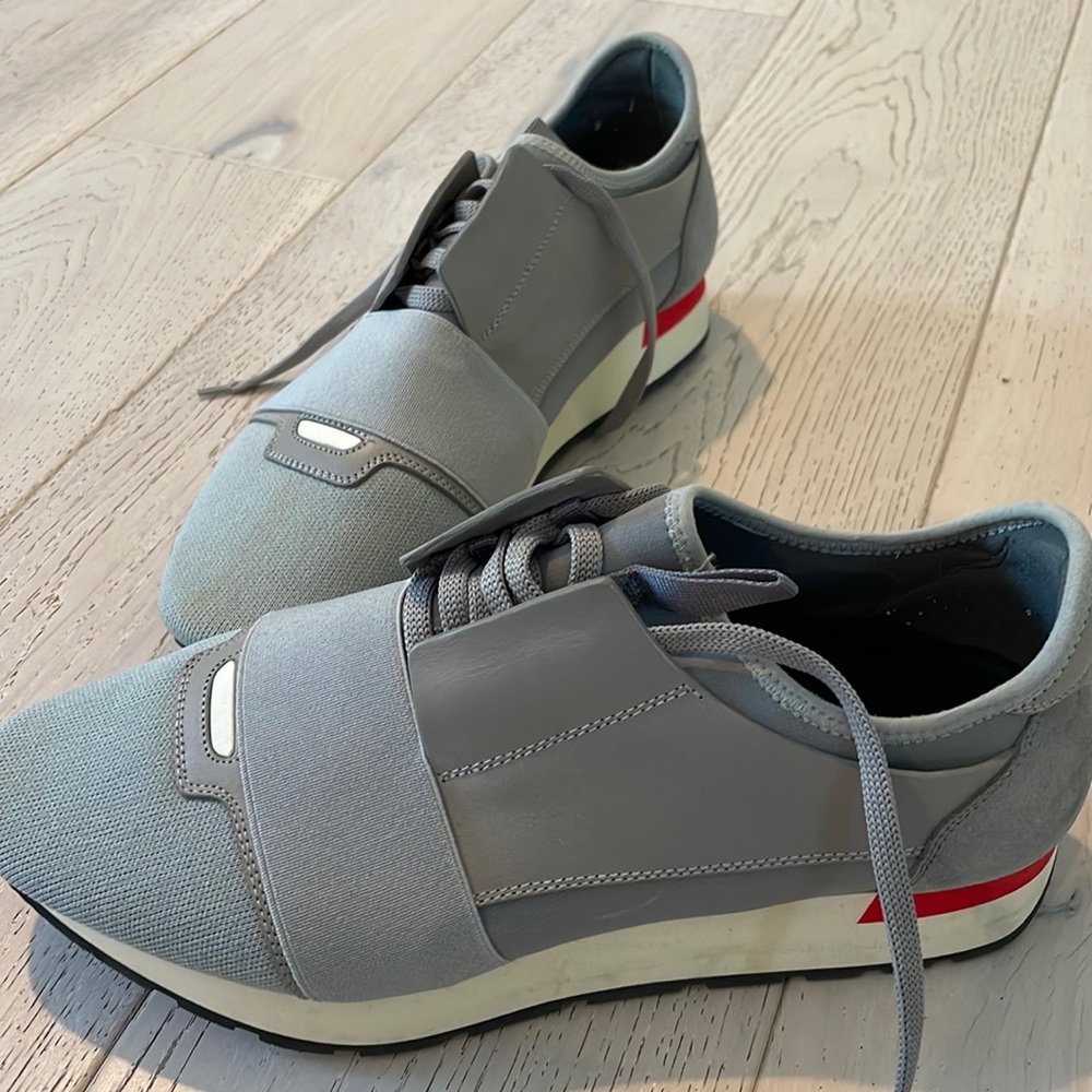 Balenciaga Race Runner Sneakers size 41 euro